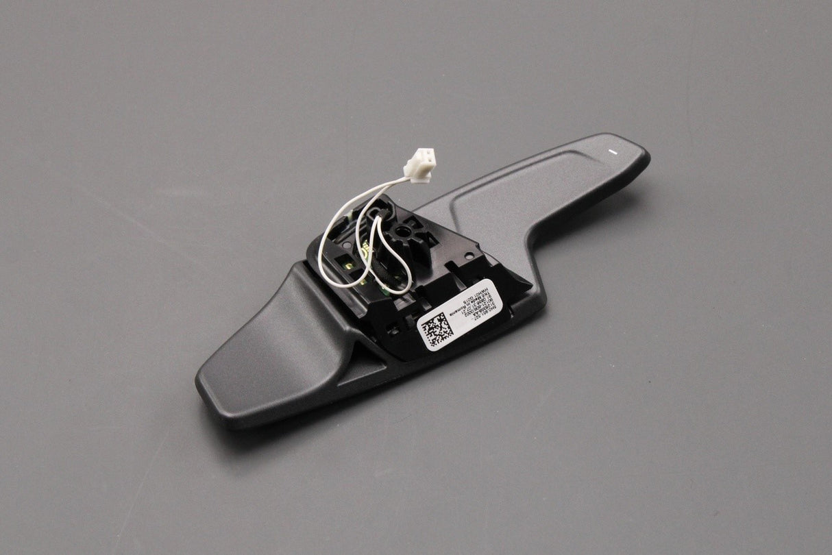 VW Golf MK8 Arteon Tiguan 2016-on tiptronic paddle (left) 5H0951527 7T9