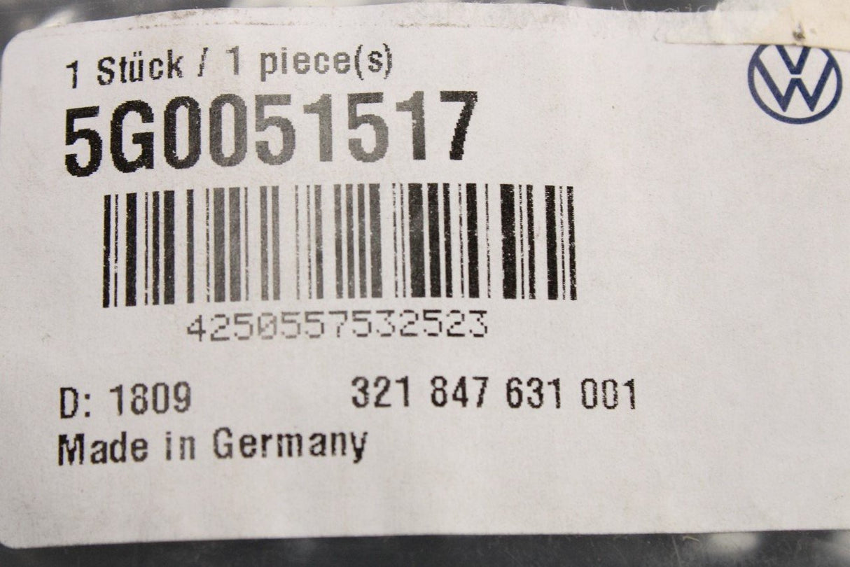 VW Golf MK7.5 MK8 Passat Golf SV tow bar LTE aerial retainer 5G0051517