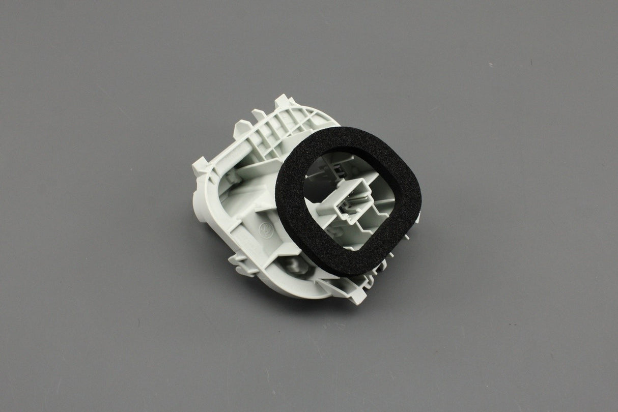 Skoda Karoq 2018-on rear tail light bulb holder (outer left) 57A945231