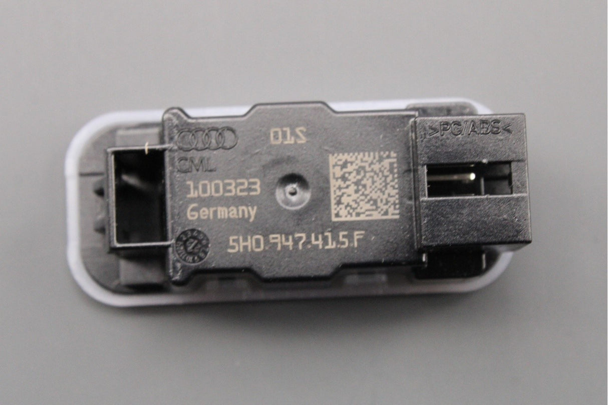 VW Golf MK8 Skoda Kodiaq 24-on rear foot well LED lamp (x1) 5H0947415F