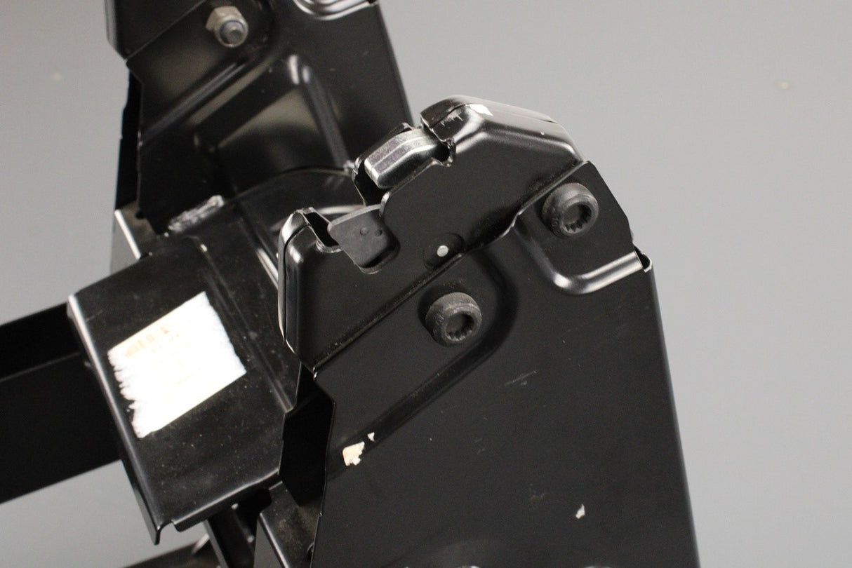 VW Transporter T6 T6.1 bench seat base frame (right) 7E0883670N 01A