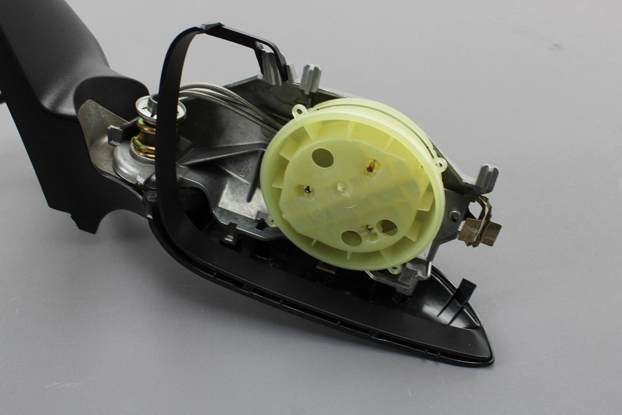 VW Golf MK4 Bora right manual wing mirror housing RHD 1J285750801C