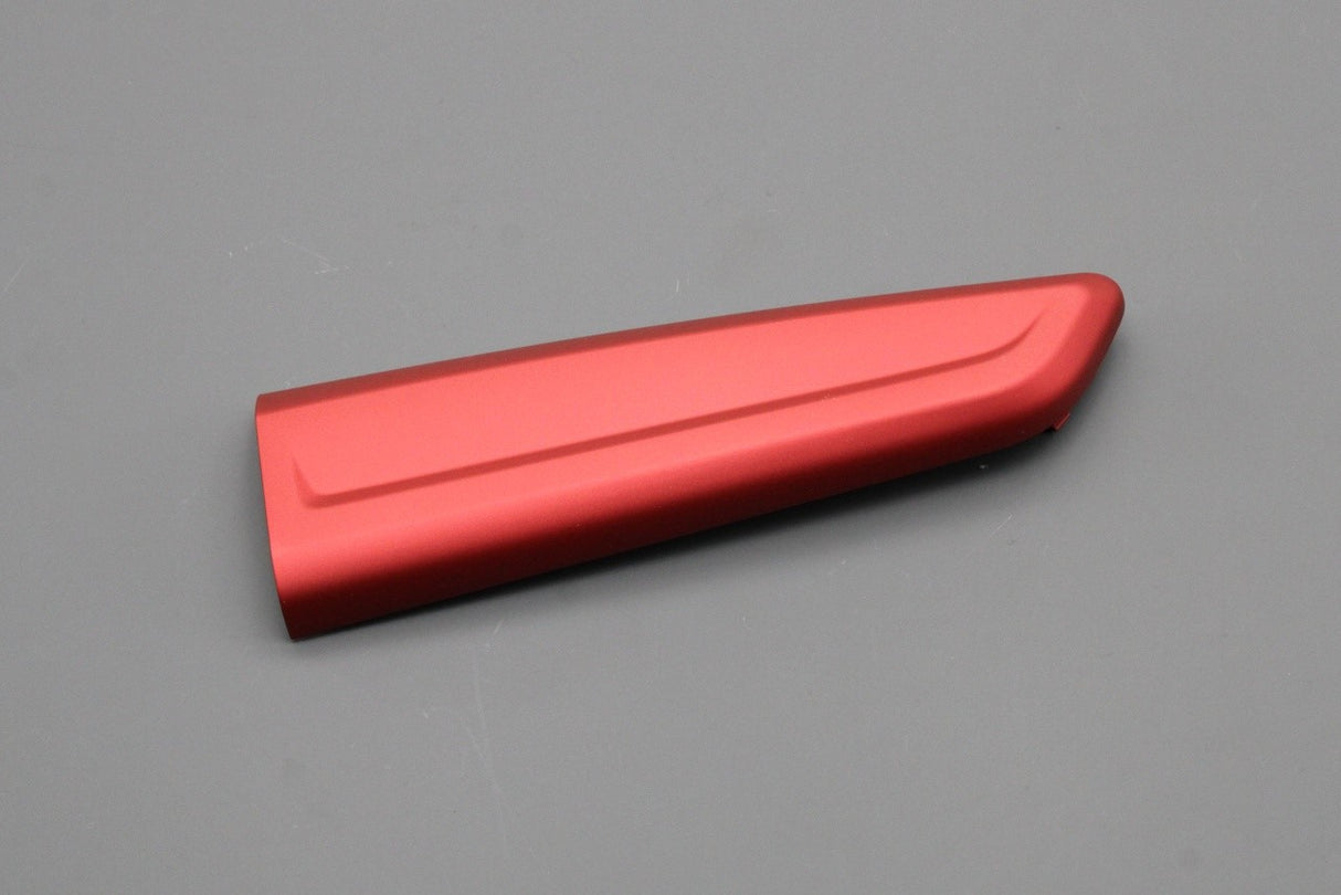 Audi Q2 2017-on interior door pull trim (front right) 81A867586 VT4