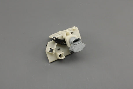 VW Transporter T6.1 Sliding door release microswitch (right) 7LA843625B