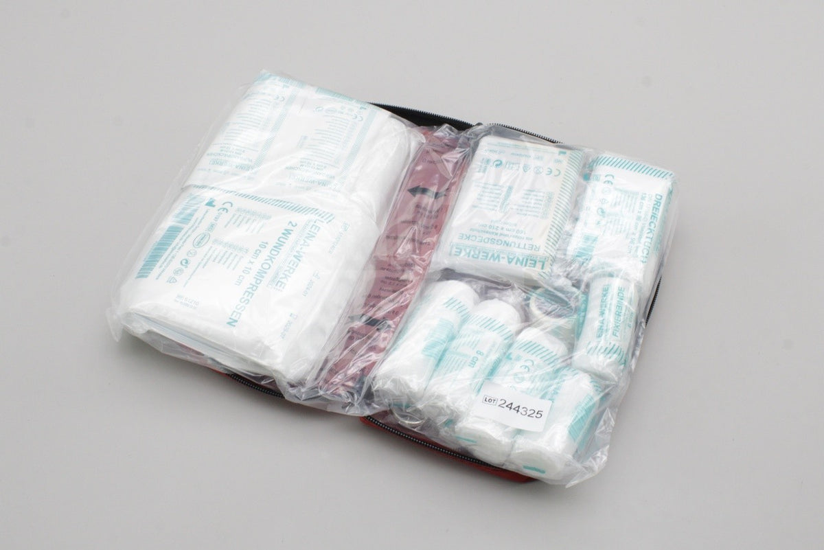 Audi first aid kit 4L0093108D