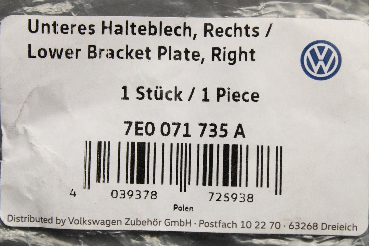 VW Transporter 2020-on boot bike rack clamp (lower right) 7E0071735A