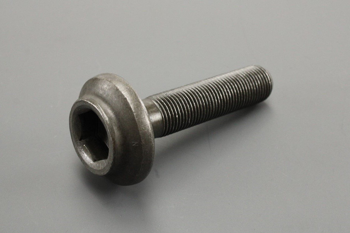 VW Audi R8 Skoda SEAT wheel bearing axle bolt (front hub) 4B0407643A