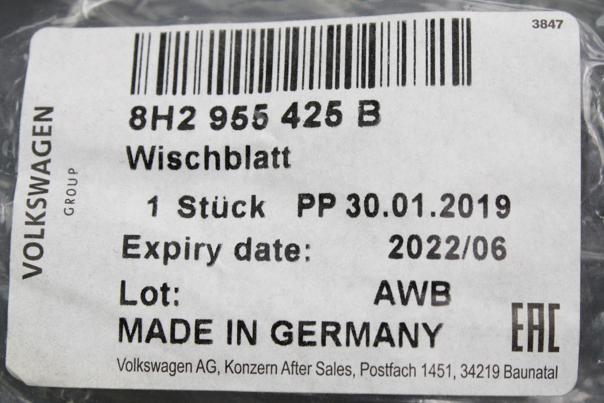 Audi A4 S4 RS4 Cabriolet 03-09 wiper blade (front left) 8H2955425B