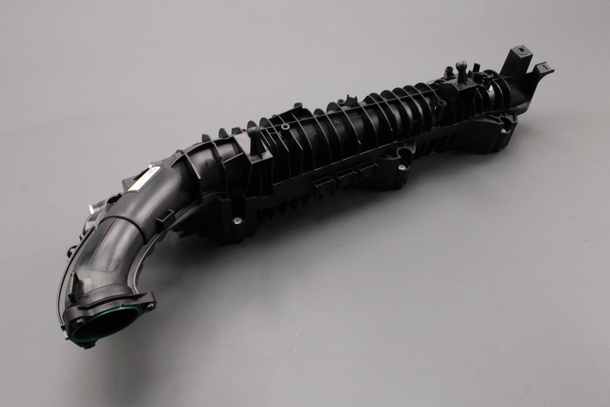BMW 3.0L B57 intake manifold AGR with flap control actuator 11618477029