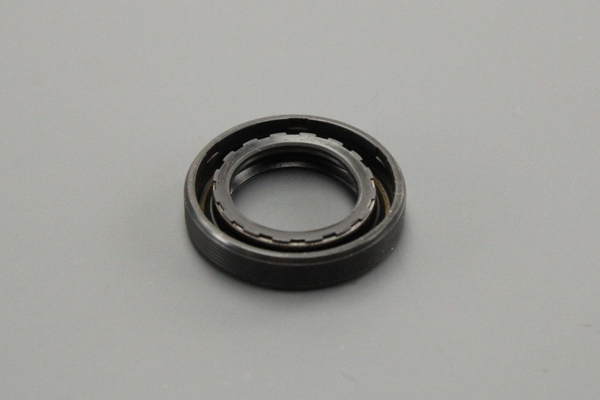 VW Golf Audi A1 A3 Skoda SEAT gearbox shaft oil seal 21.8x35x7 085311113