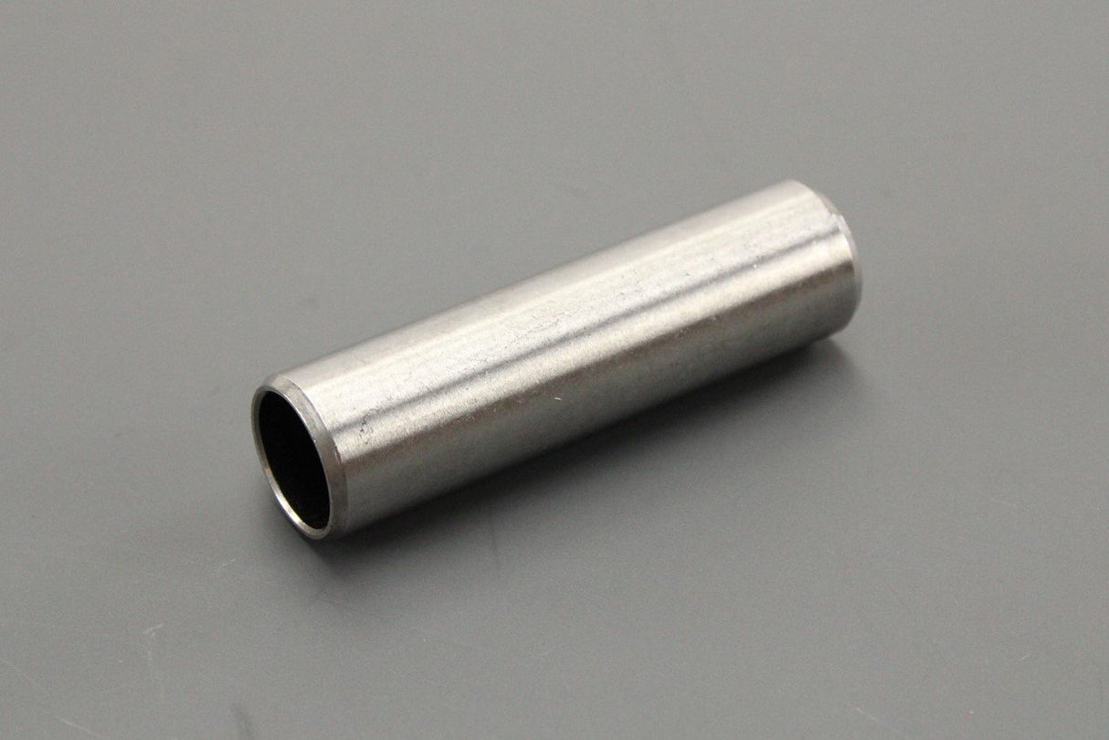 VW Golf Audi A1 A3 Skoda Superb SEAT 2004-on camshaft sleeve 03C103825A
