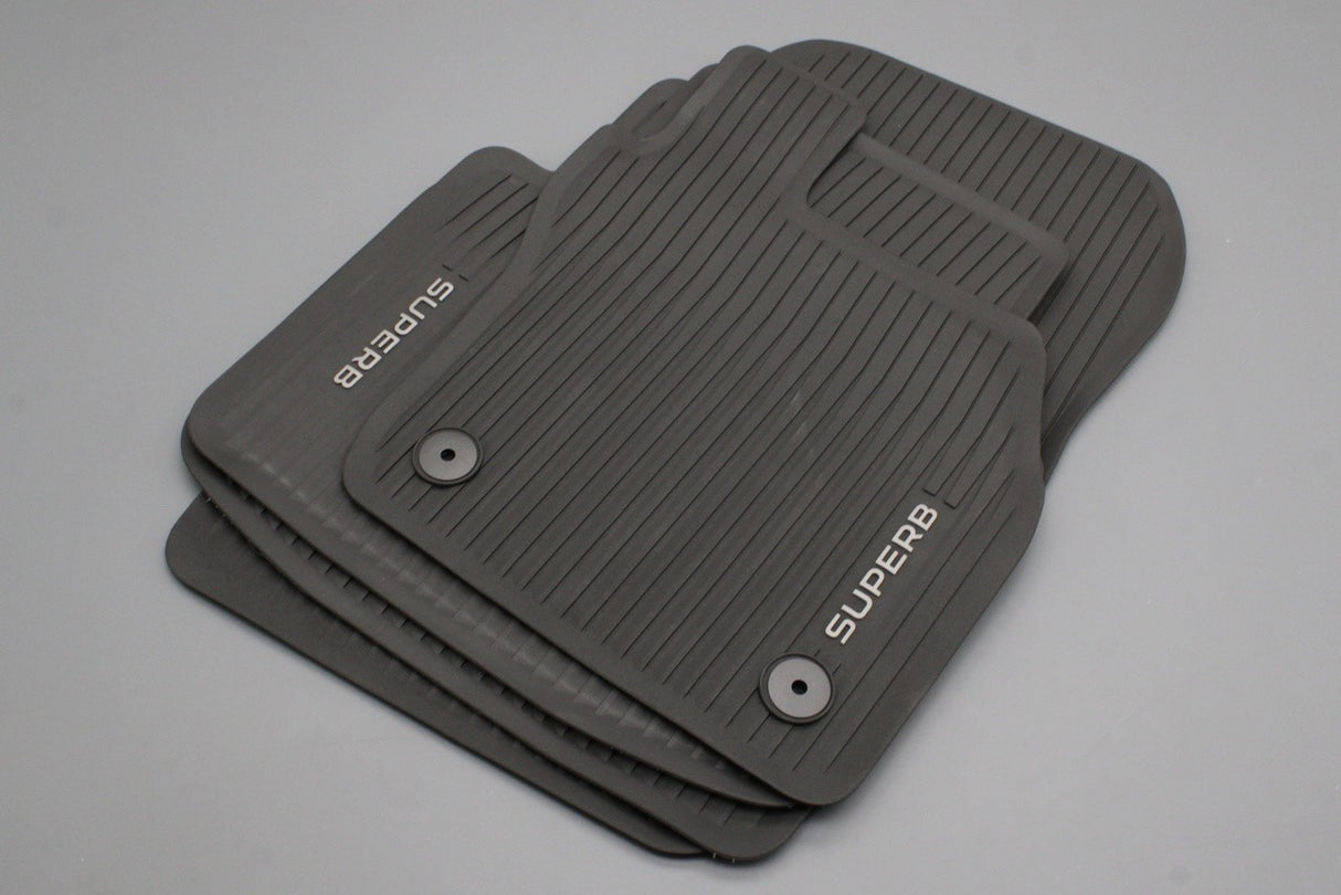 Skoda Superb 2024-on all weather floor mat set (front & rear) 3P2061500