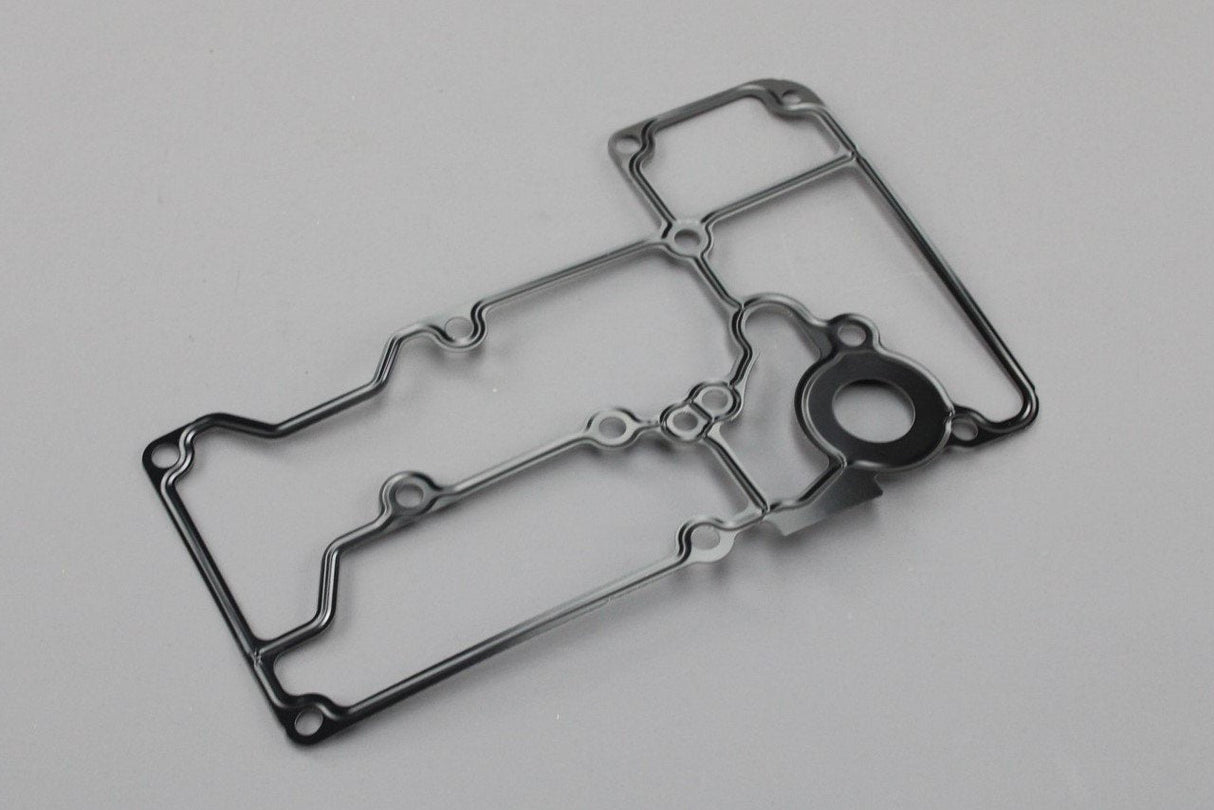 Audi A6 S6 A7 A8 RS6 RS7 10-18 Crankcase vent seal for 4.0 V8 079103161Q