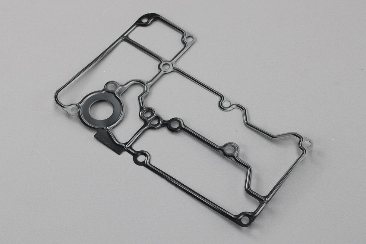 Audi A6 S6 A7 A8 RS6 RS7 10-18 Crankcase vent seal for 4.0 V8 079103161Q