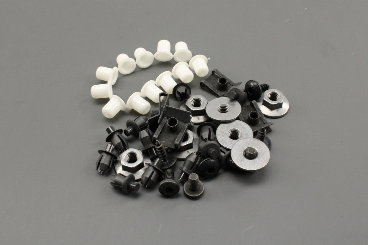 VW Caddy 2016-2021 rear bumper fixings screw kit 2K5898623C