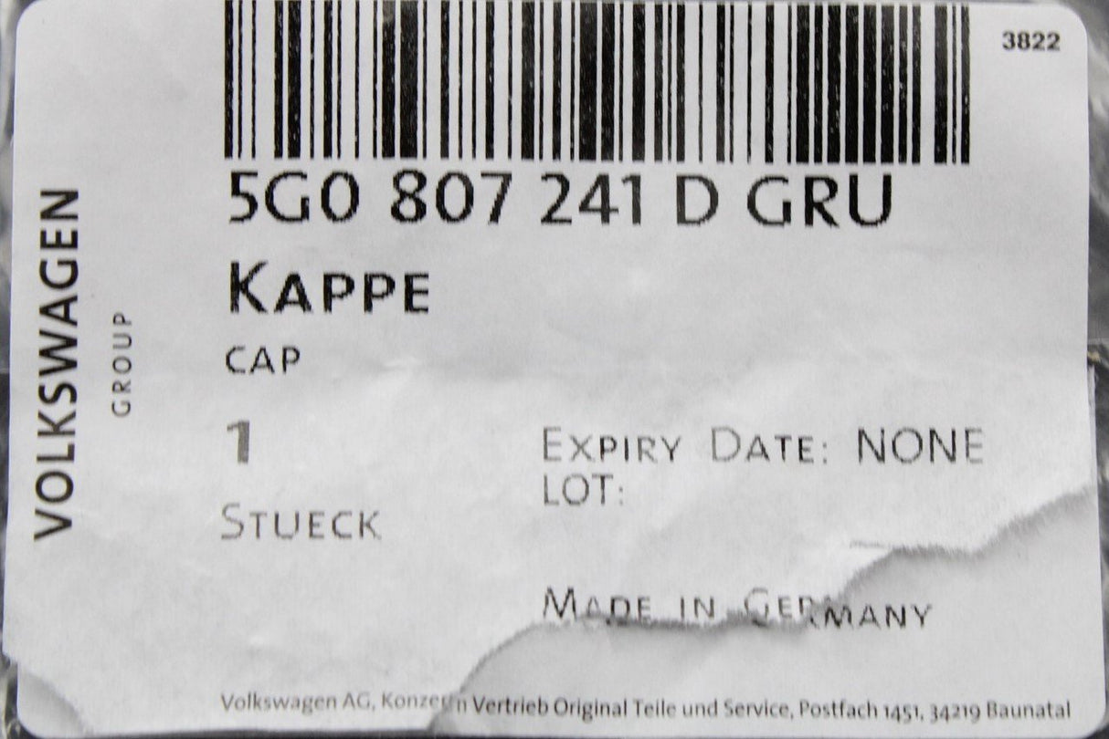 VW Golf MK7.5 2017-20 front bumper towing eye cover trim 5G0807241D GRU