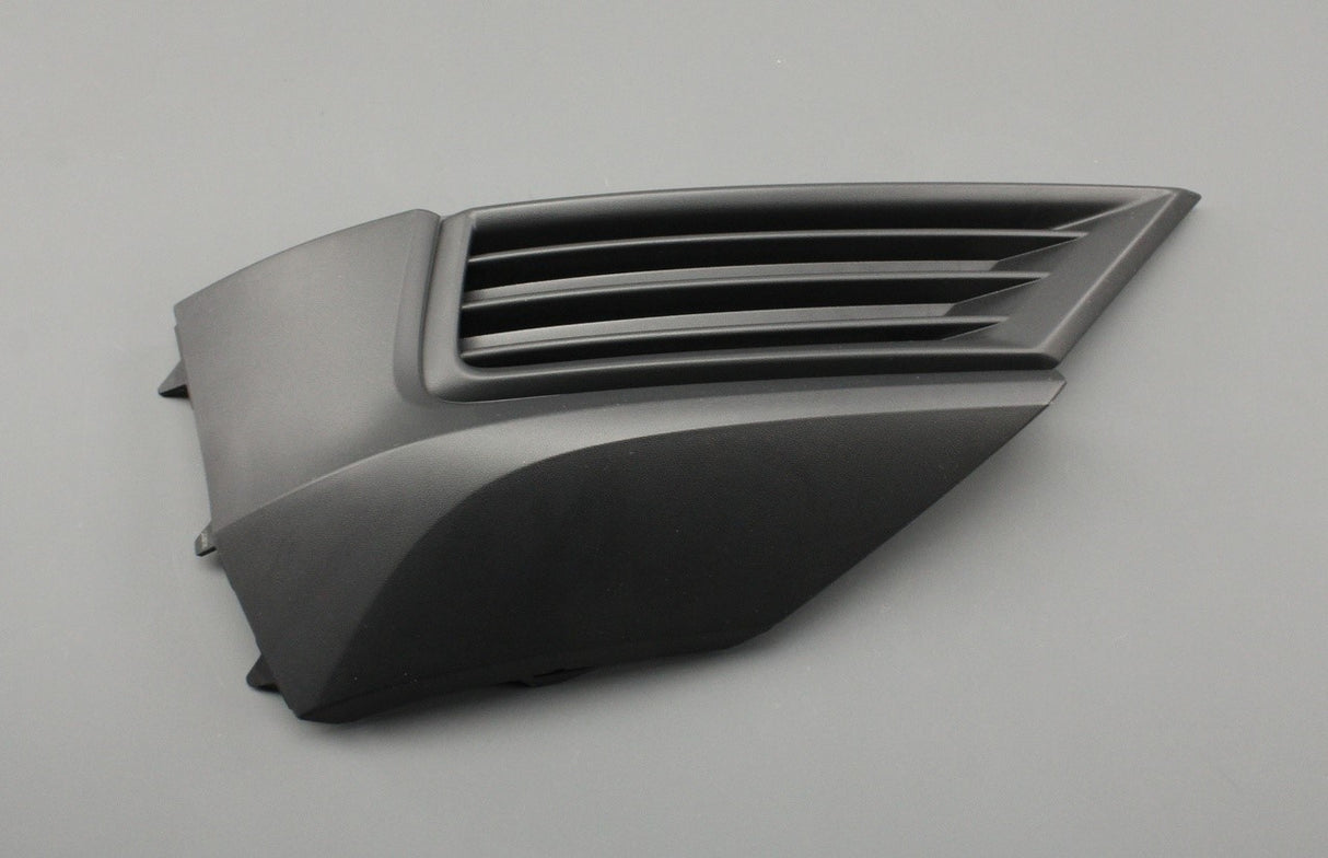 VW Tiguan 2016-2020 bumper fog light trim (front right) 5NA853212 9B9