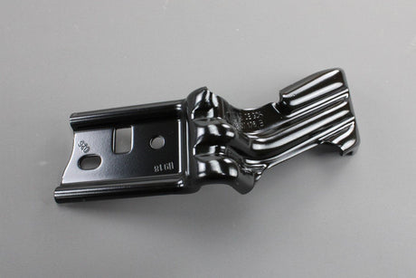 VW Golf MK7.5 2017-on rear bumper retaining support (right) 5G6807126B