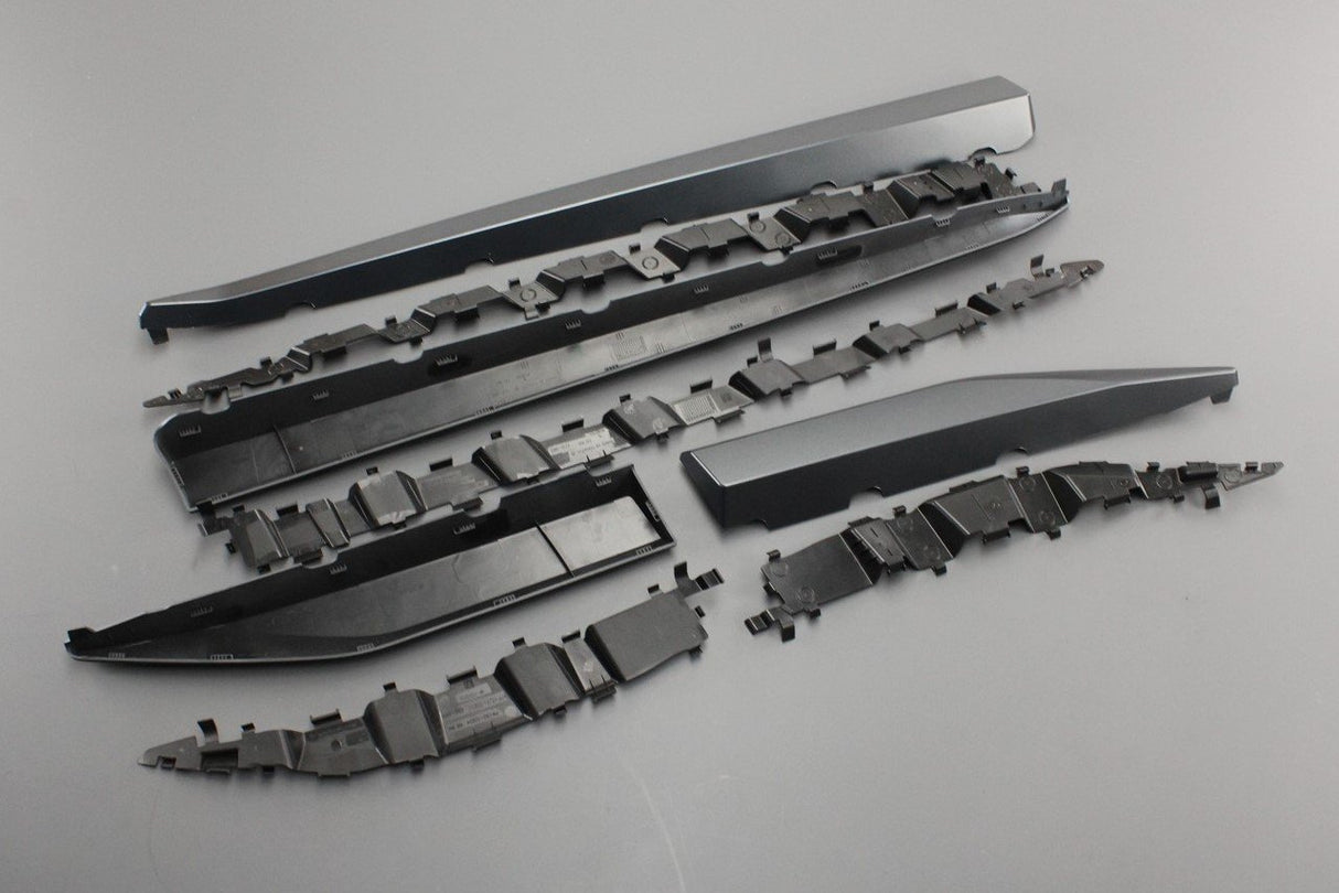 Toyota C-HR 23-on side skirt trim (slate metal) PW150-10200-L6