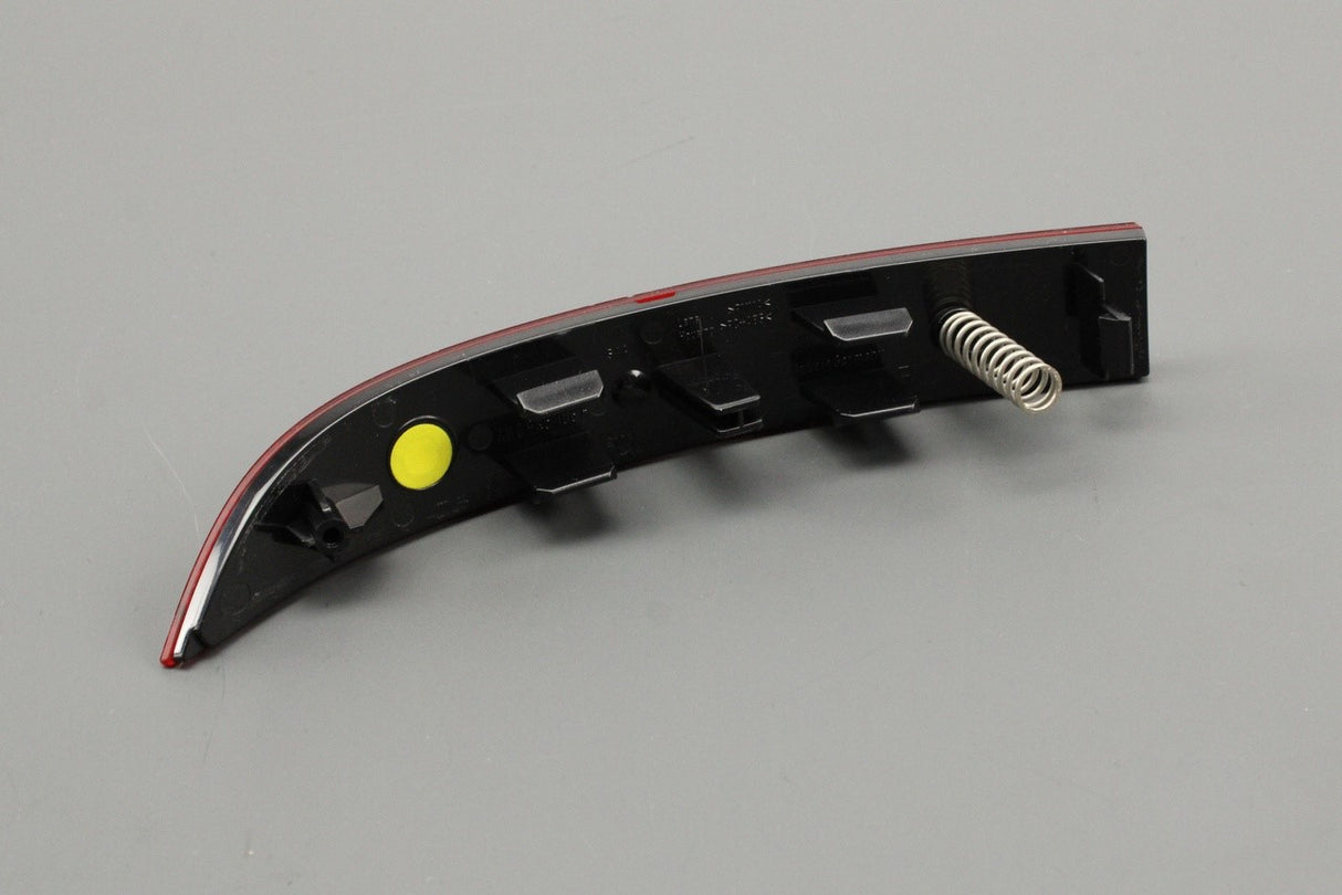 Audi A6 Allroad 2019-on rear bumper reflector lens (right, outer) 4K0945106F