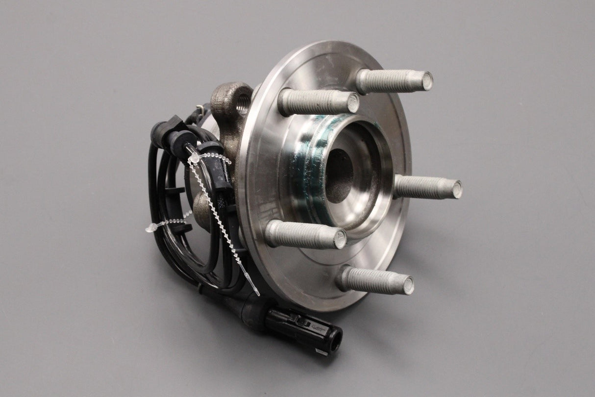 Jaguar XF 2009-2015 XJ 2010-2019 front wheel hub & bearing (x1) C2D49191