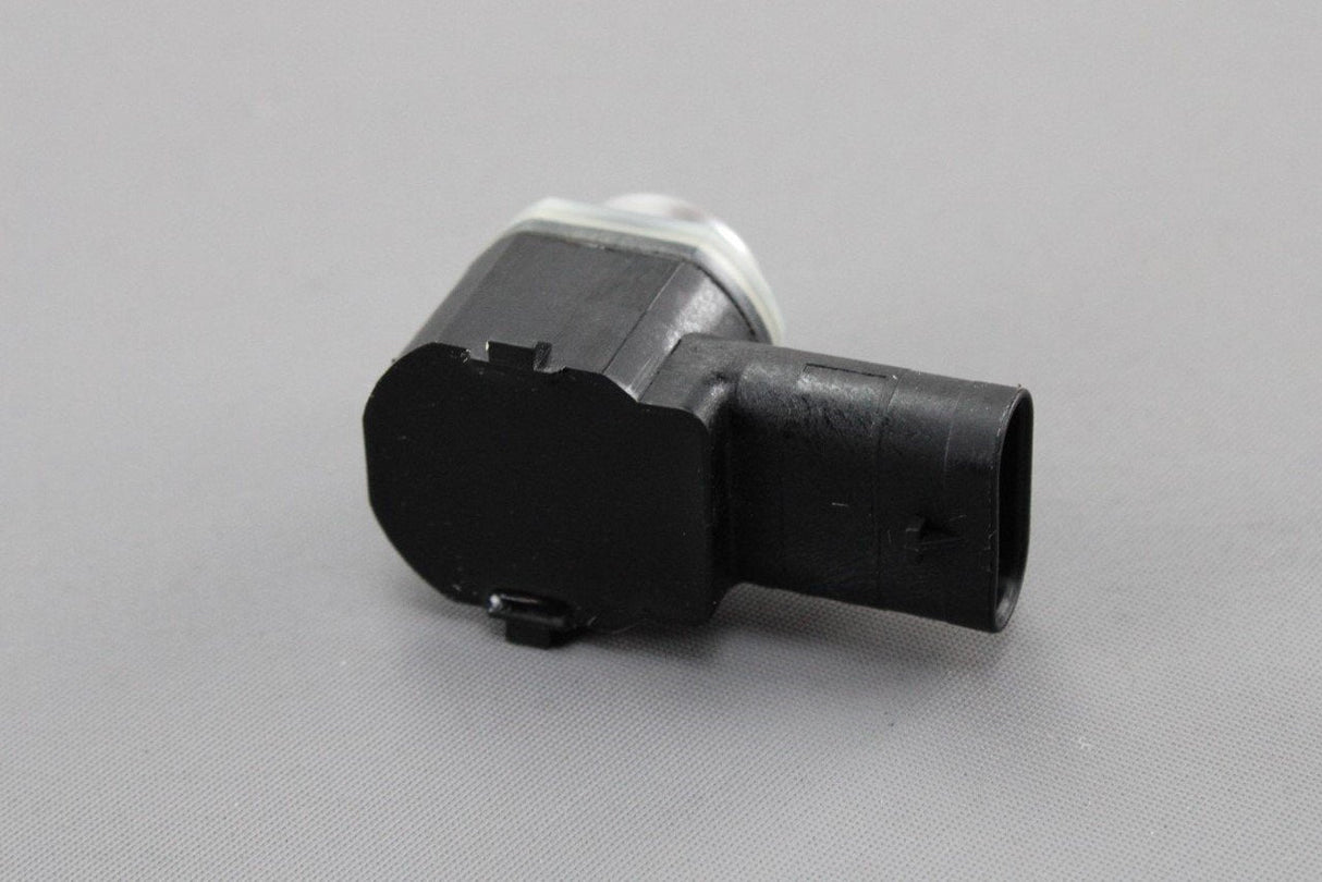 VW Amarok 2H 2013-on PDC parking sensor silver (rear) 1S0919275C BT5
