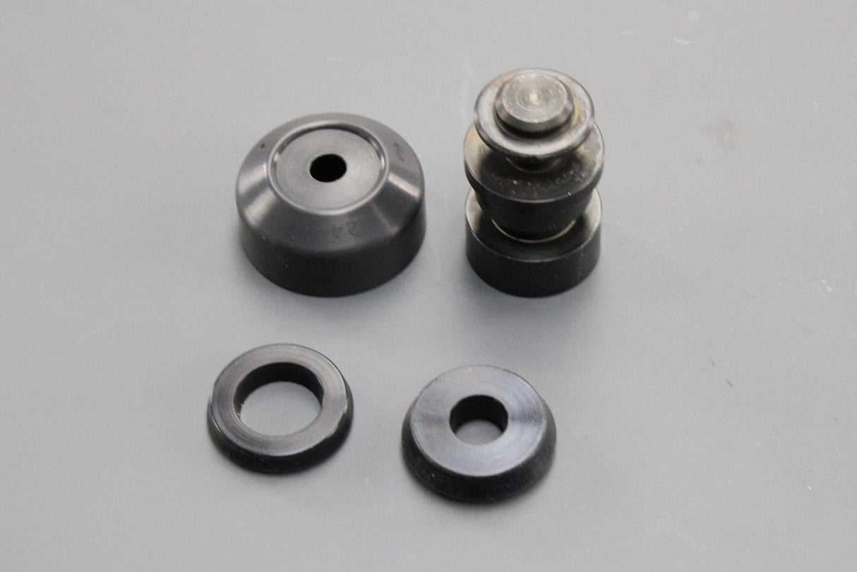 Isuzu clutch slave cylinder repair kit 5-87831762-0