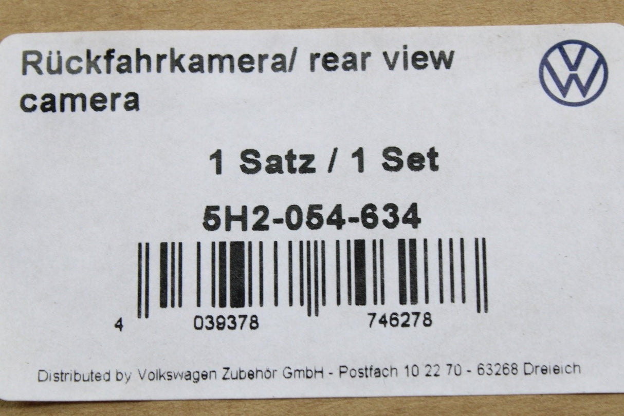 VW Golf MK8 2020-on RHD reversing camera retro-fit kit 5H2054634