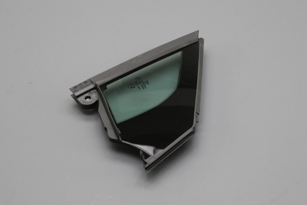 Audi Q4 e-tron 2022-on front fixed window (right) 89A845114A