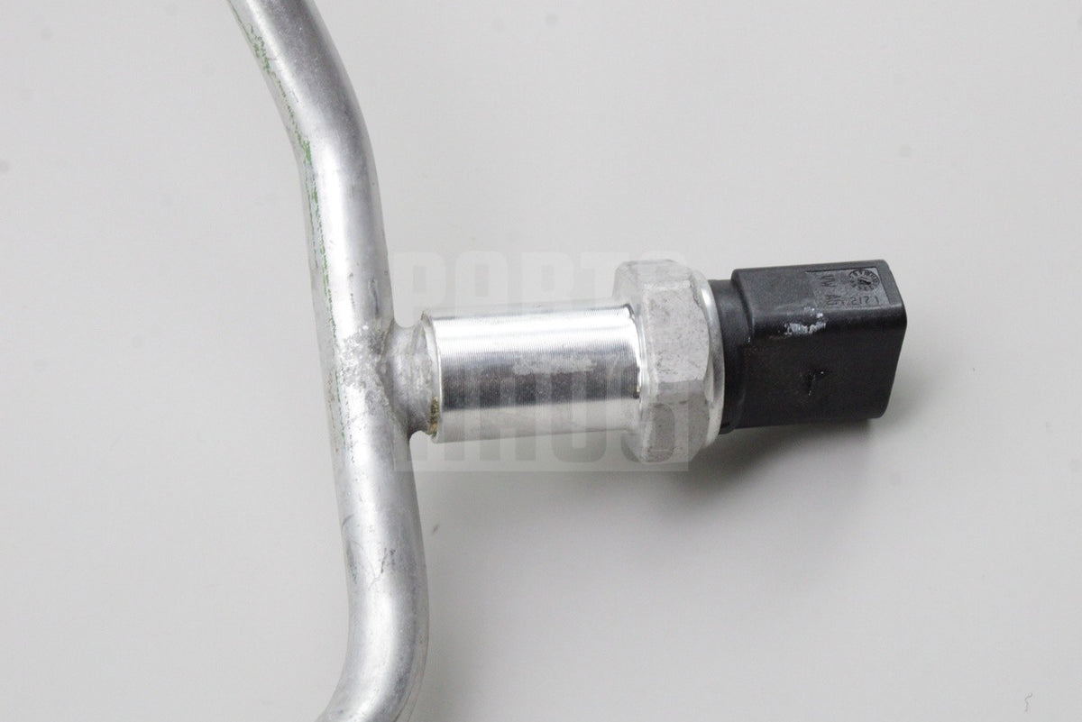 VW Polo 6R Audi A1 Skoda Fabia SEAT RHD refrigerant line