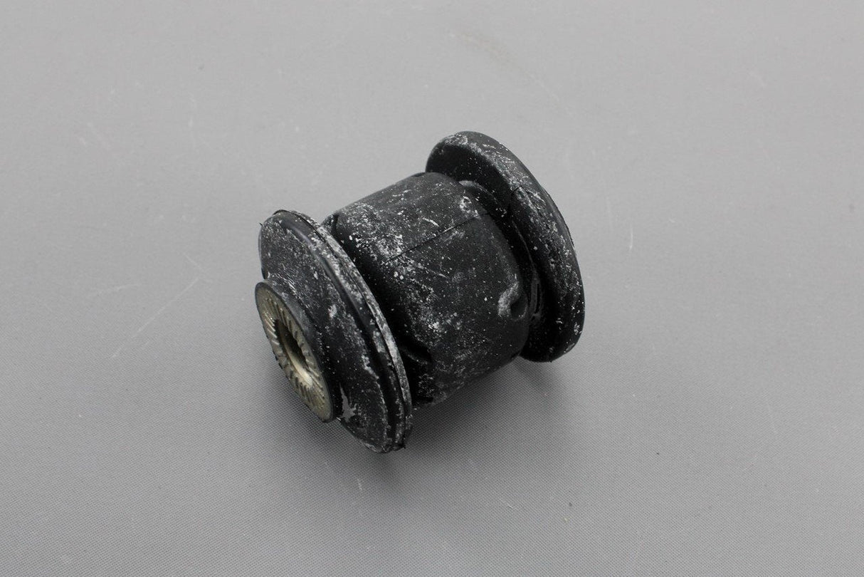 VW Audi Skoda SEAT lower suspension arm rubber bush (front) 5Q0407182