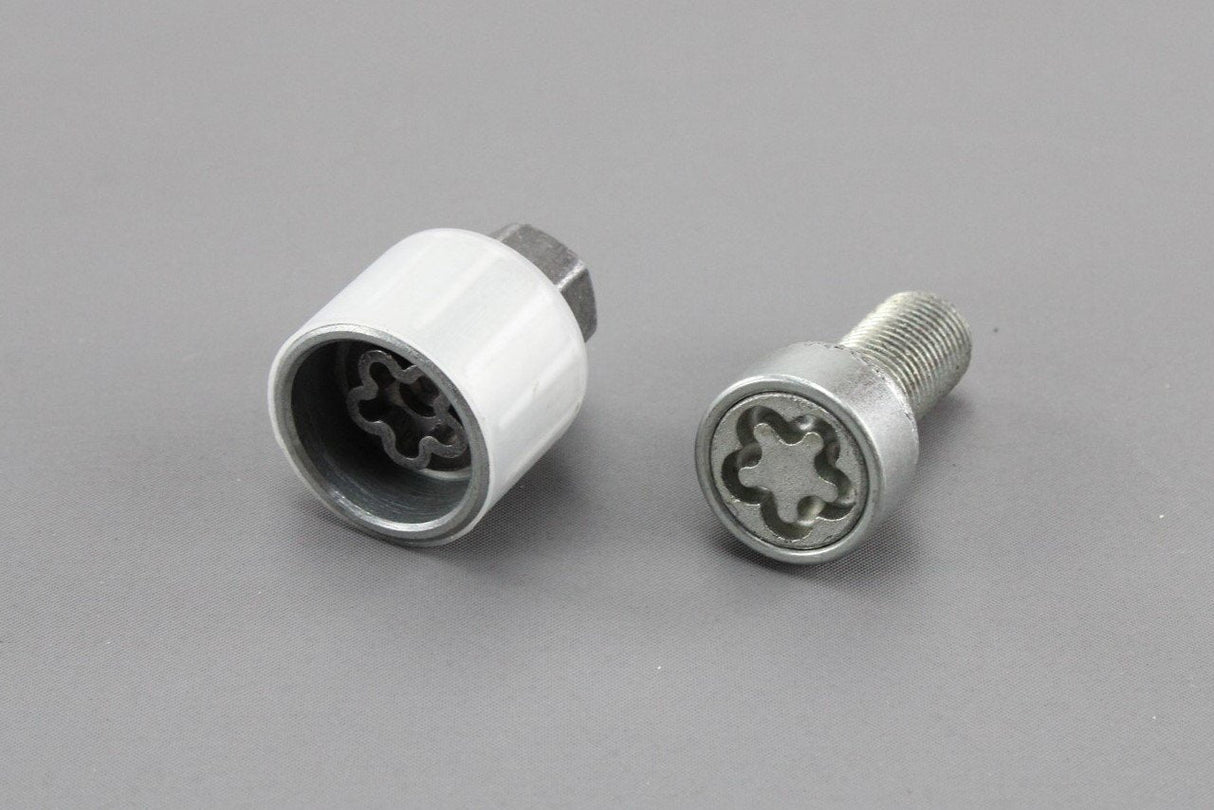 Skoda Fabia Octavia Superb Rapid locking wheel nut and key 5J0698139761