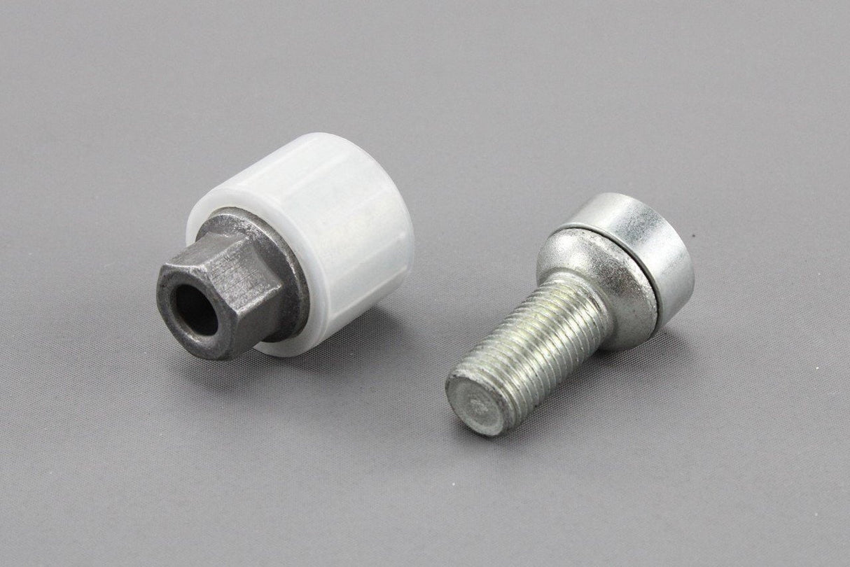 Skoda Fabia Octavia Superb Rapid locking wheel nut and key 5J0698139761