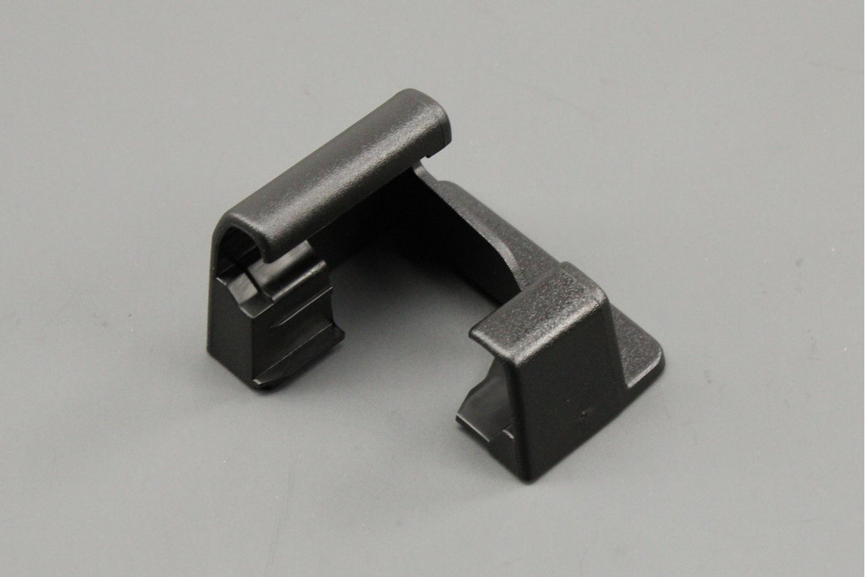 Audi Q5 2017-on seat rail end cap (front left) 80A881347 4PK