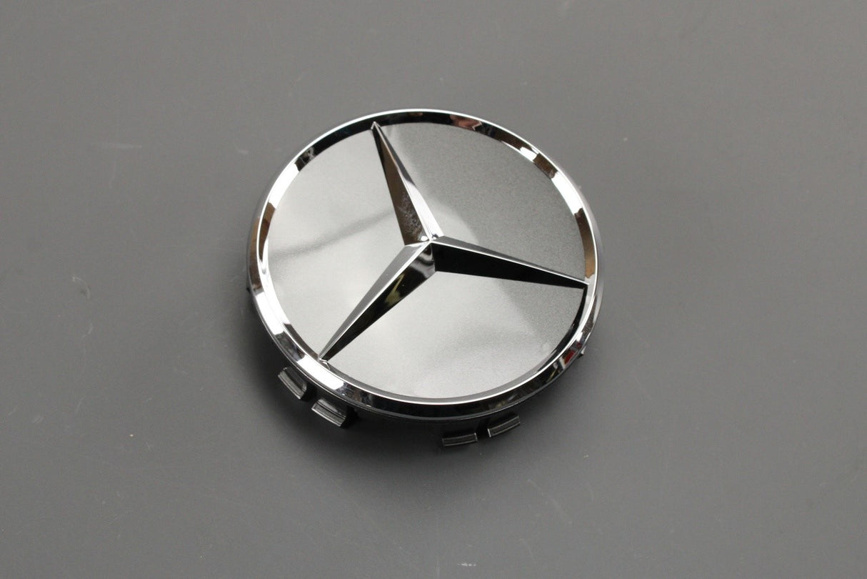 Mercedes-Benz alloy wheel centre cap (x1) grey A00040027007519
