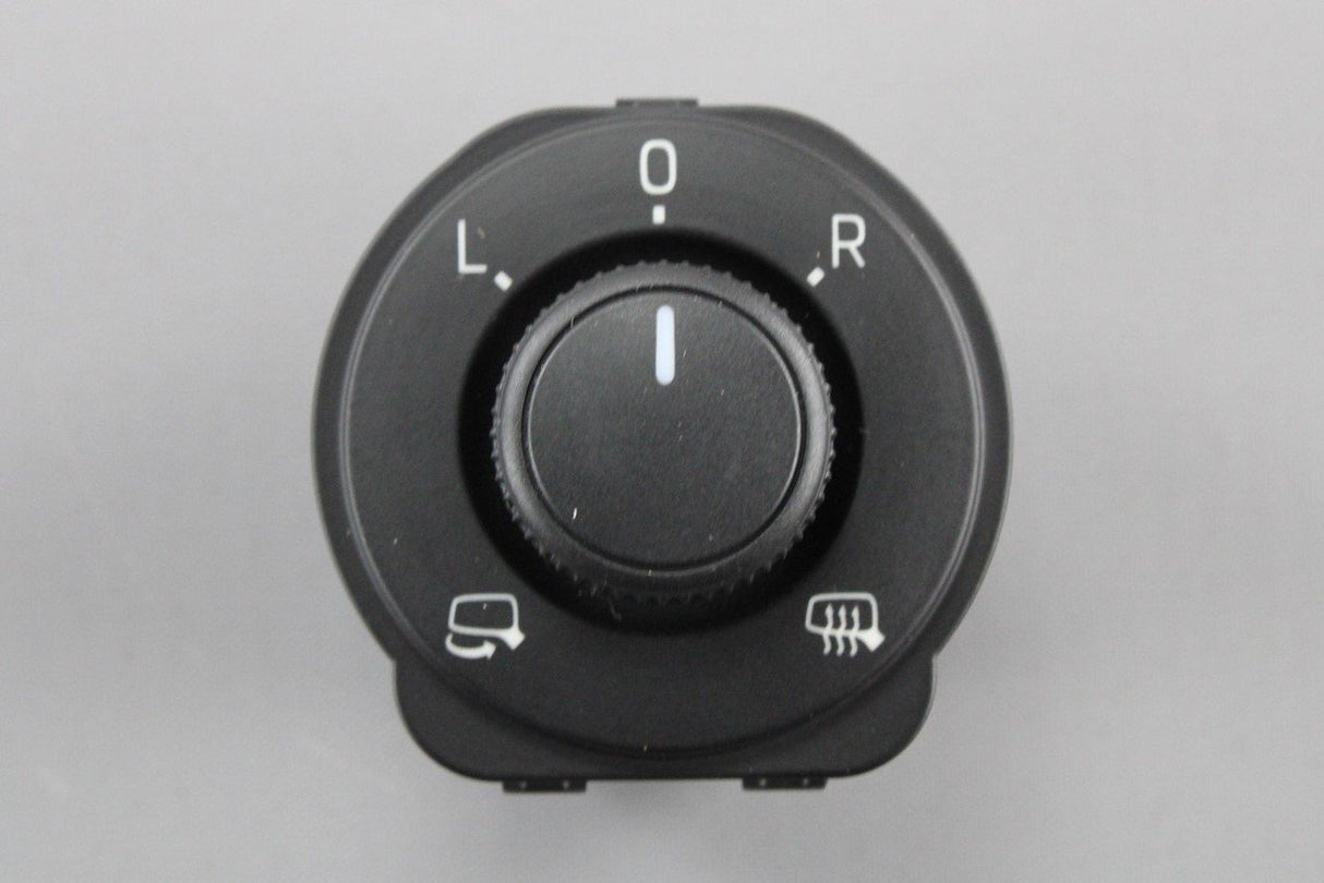 Skoda Superb 2015-on power folding exterior mirror switch 3V0959565C WHI