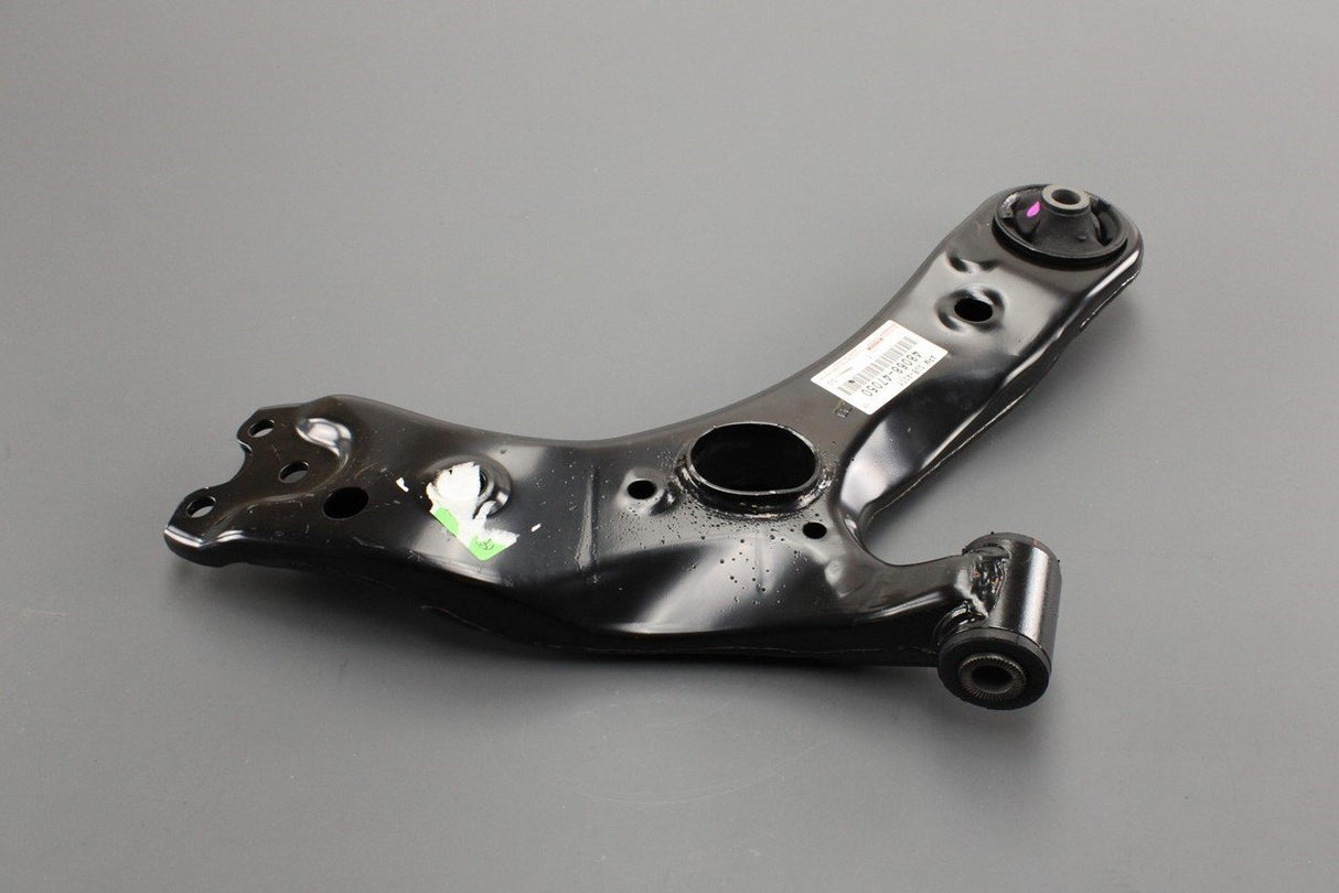 Toyota Prius 09-16 Lexus lower control arm (front right) 48068-47050