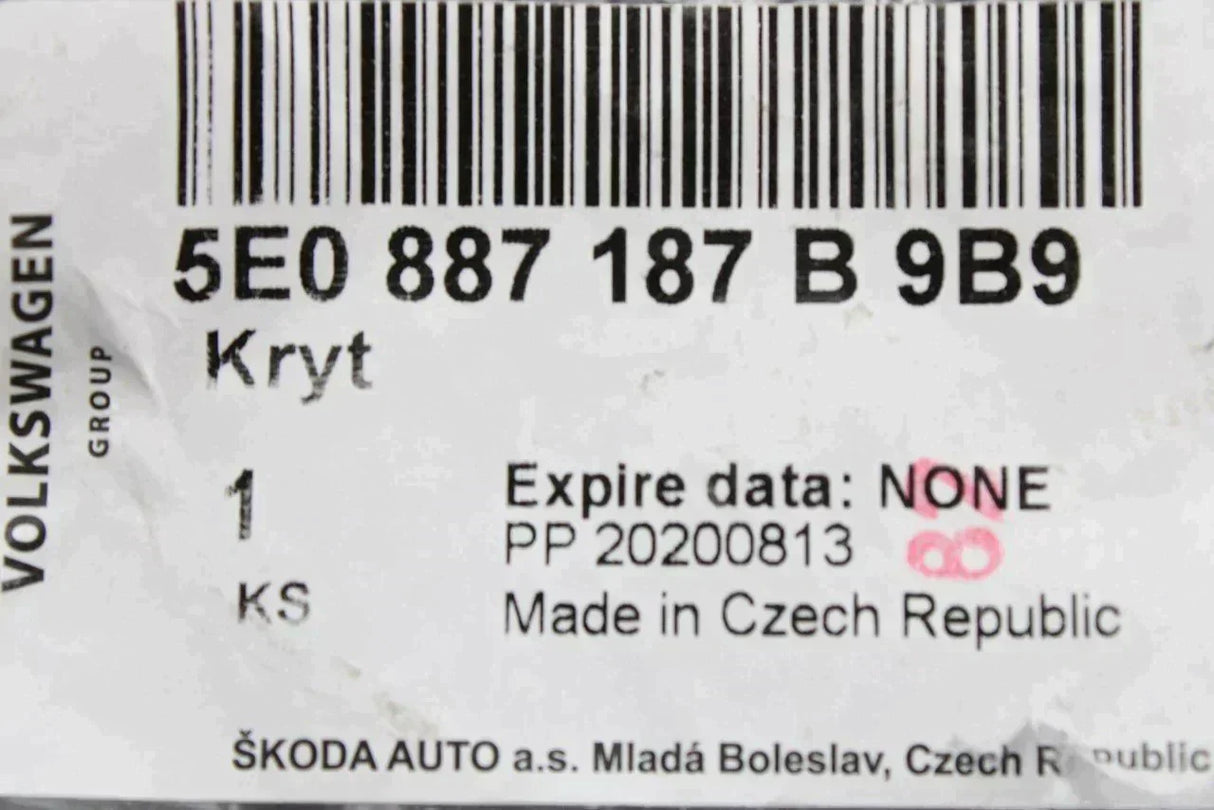 Skoda Octavia 2013-on ISOFIX cover cap (satin black) 5E0887187B 9B9