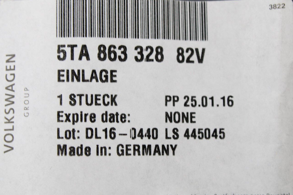 VW Touran 2016-on centre console storage comp insert mat 5TA863328 82V