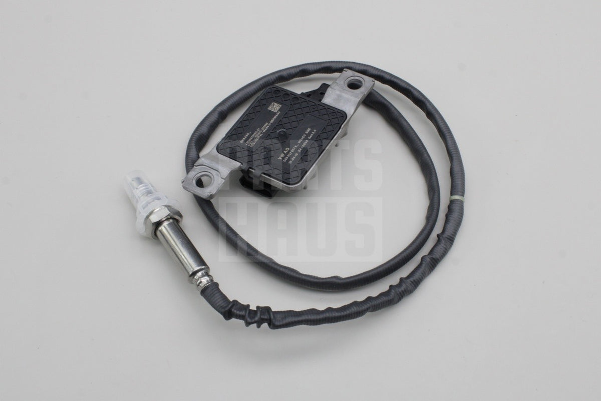 VW Touareg 2011-12 Audi Q7 2010-15 3.0 TDI exhaust NOx sensor 059907807R