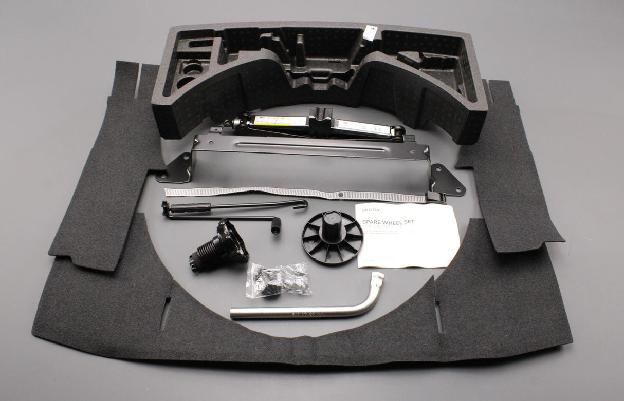 Skoda Kodiaq 2024-on 7-seater spare wheel set 57H093860B