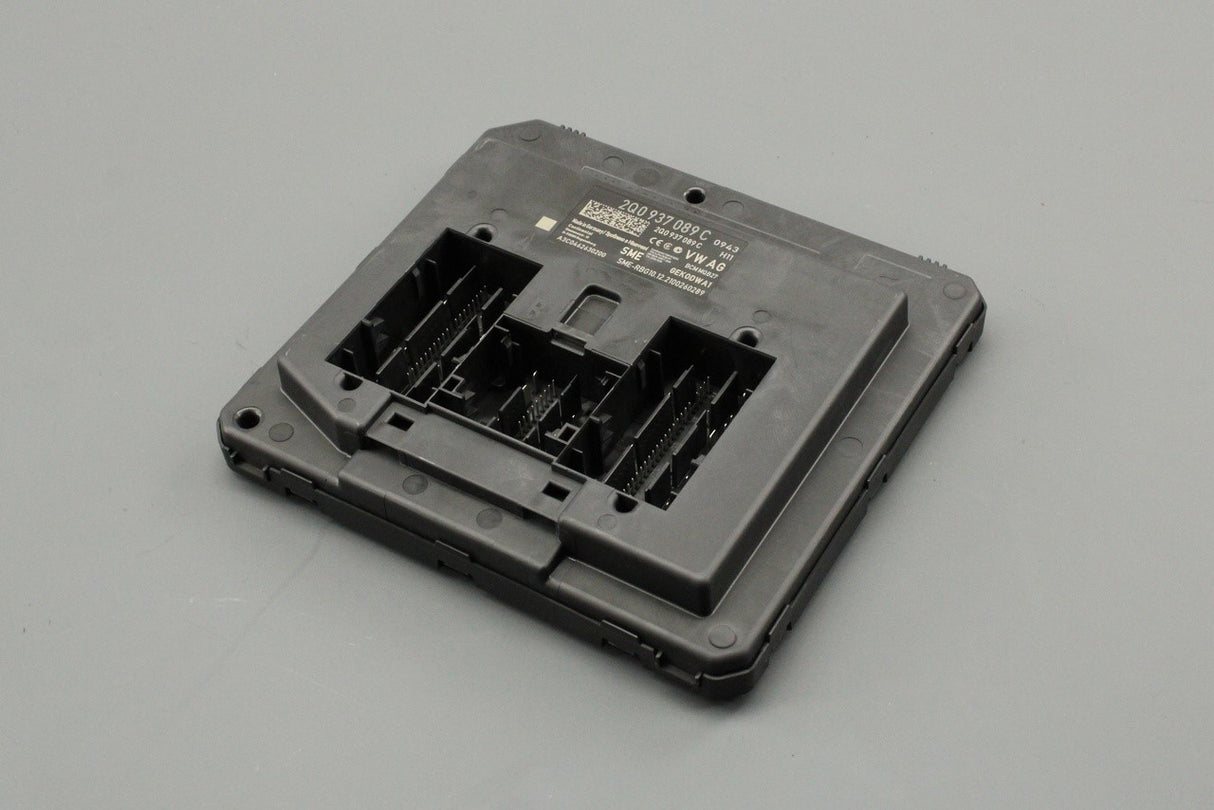 SEAT Arona 2018-on convenience system body control module 2Q0937089C