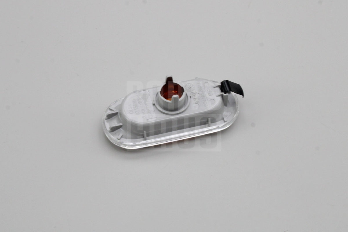 VW Amarok T5.1 Up Skoda Citigo SEAT Mii side wing indicator (x1) 7E0949117B