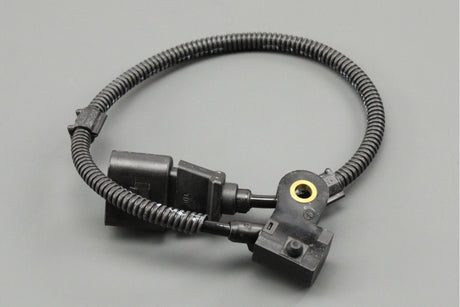 VW Amarok 10-22 Crafter 12-16 2.0 camshaft position sensor 03L957147B