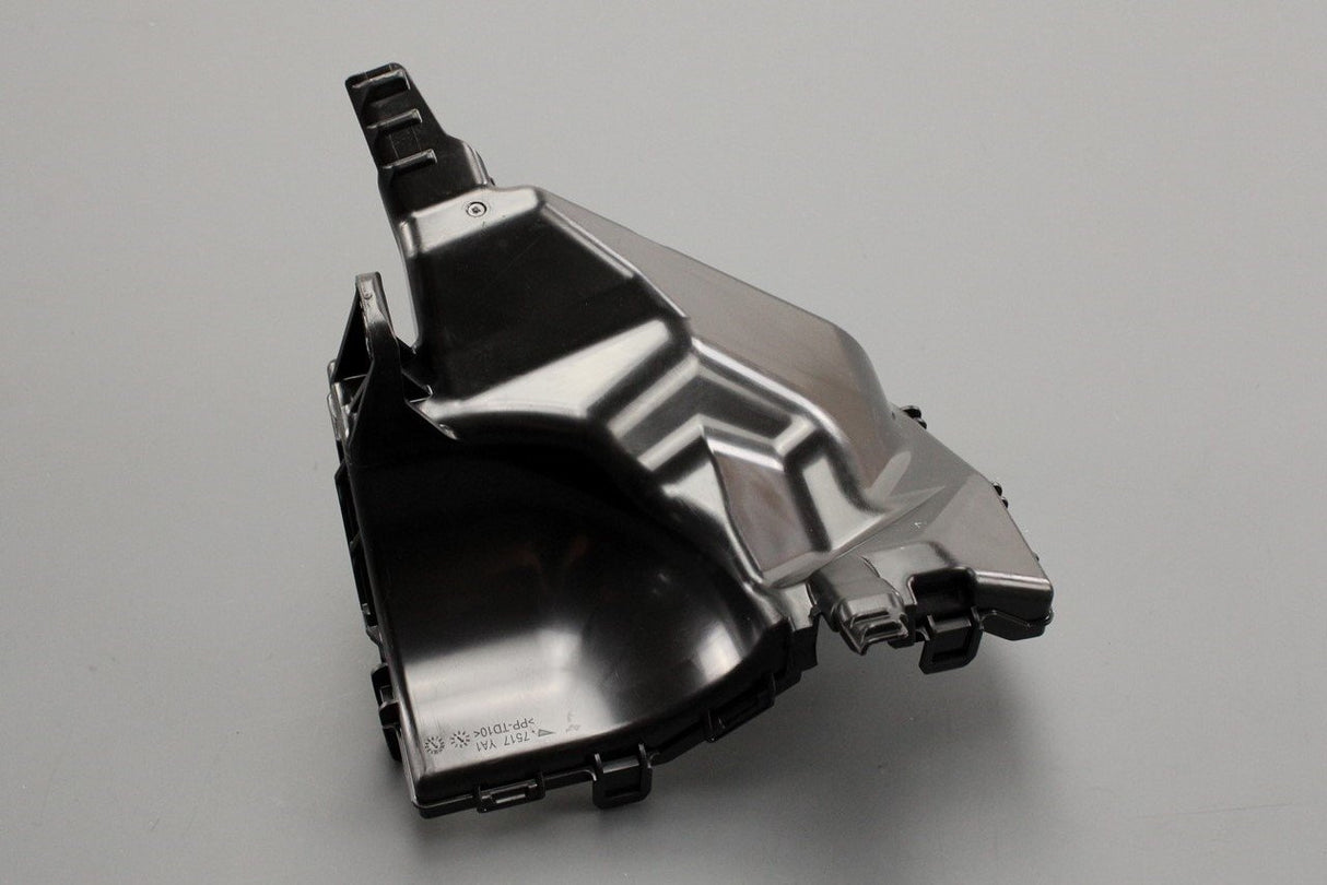 Toyota Yaris 2011-2020 engine bay relay block cover 82663-52110