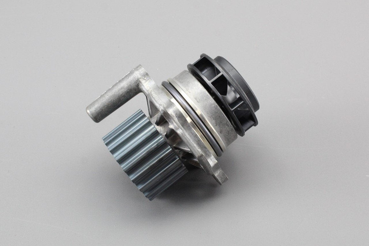 VW Audi Skoda SEAT 2.0 TDI CR coolant water pump 03L121011G