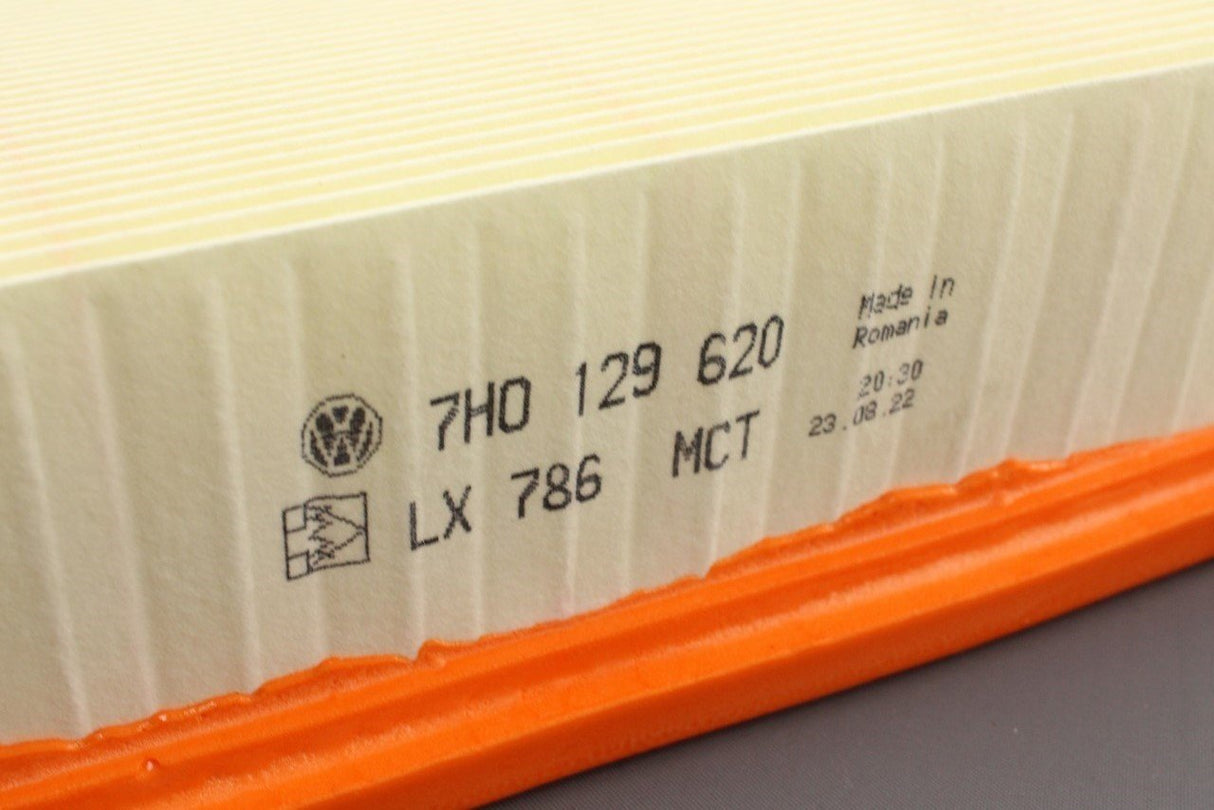 VW Transporter T5 T5.1 T6 2003-2020 air filter element 7H0129620
