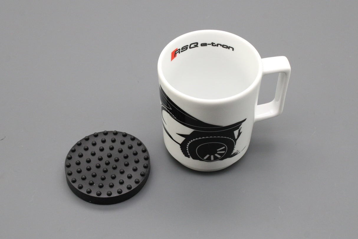Audi collection RS Q e-tron sport mug 3292201100