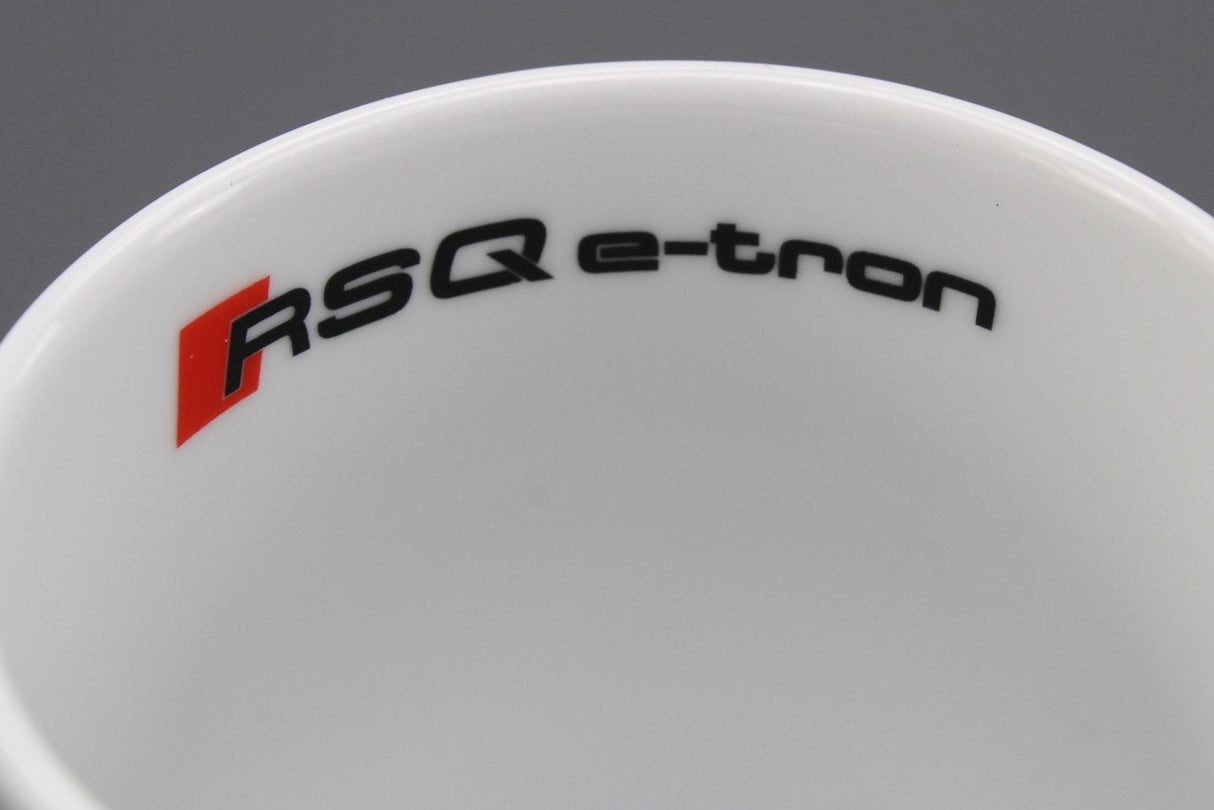 Audi collection RS Q e-tron sport mug 3292201100