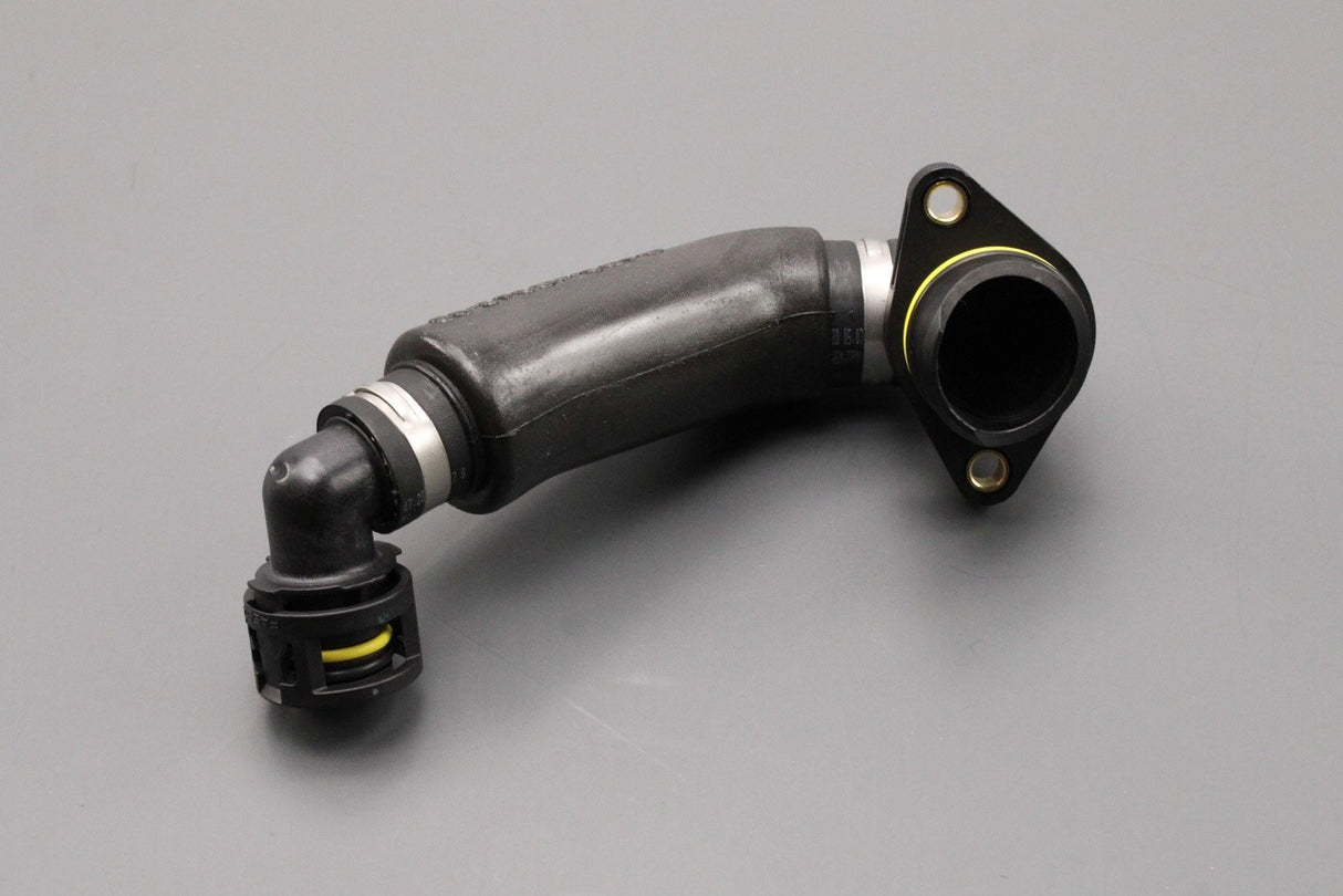 Land Rover Range Rover Evoque crankcase breather hose LR077852